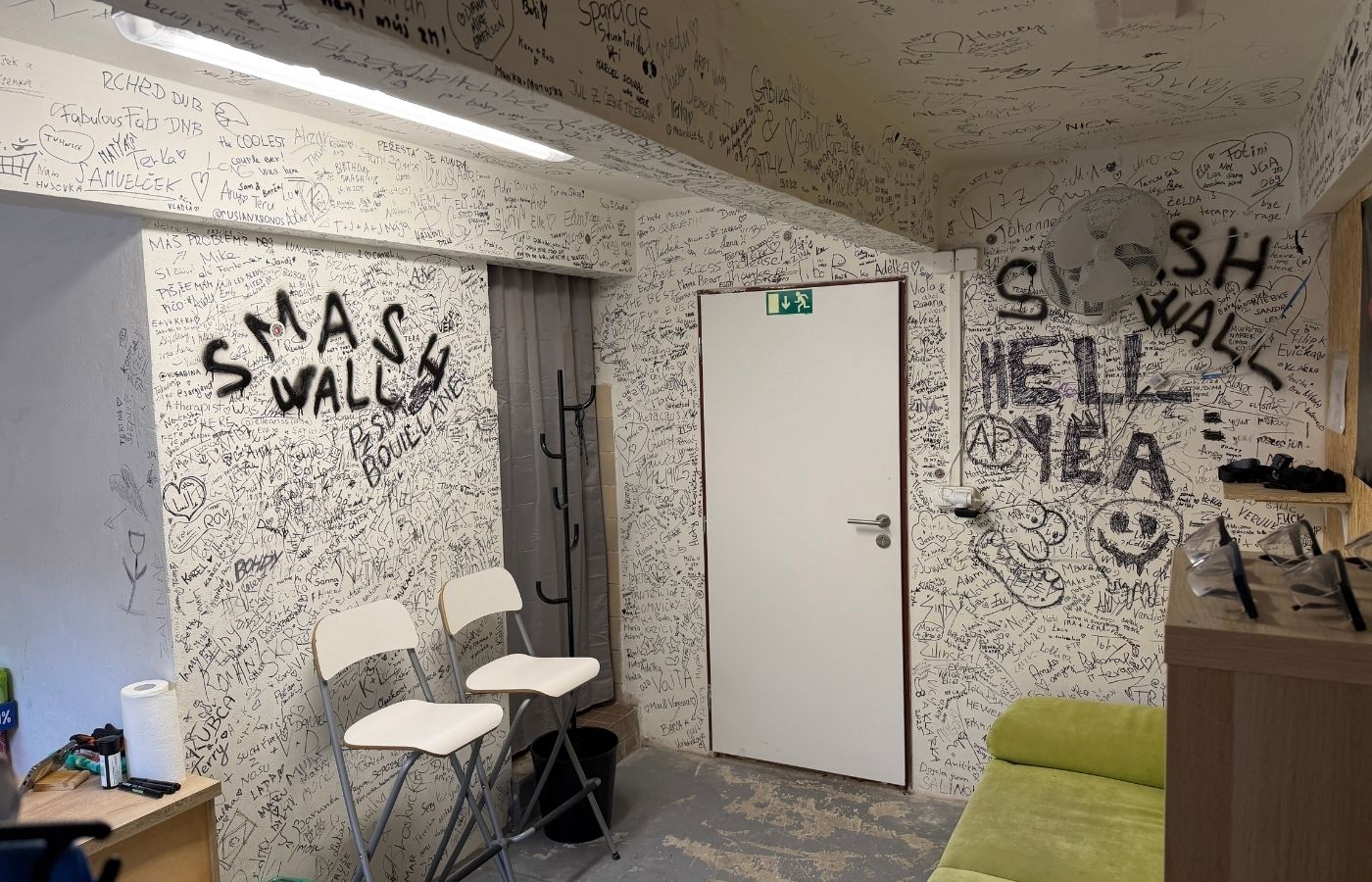 Recepce a odpočinková zóna Smash Room Praha