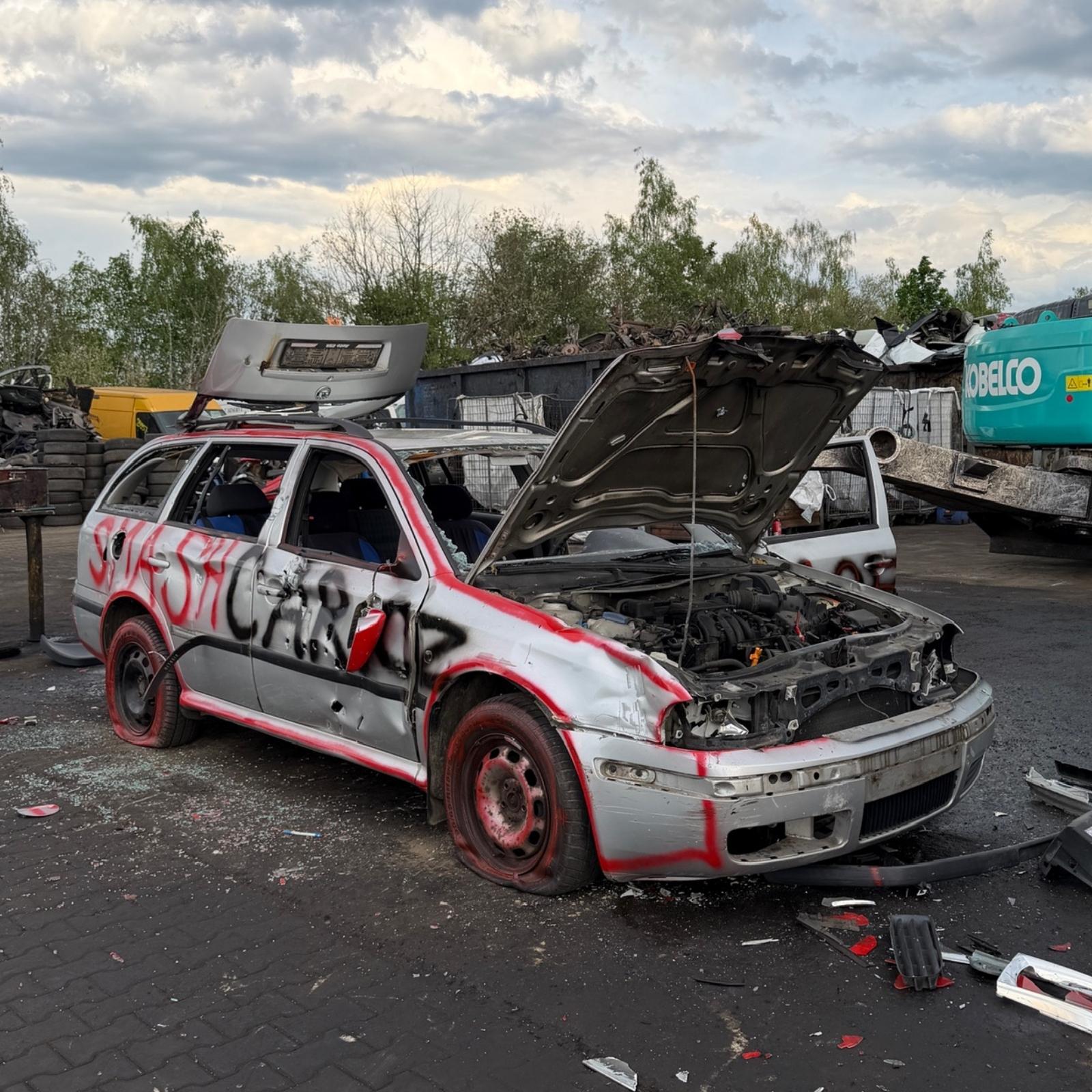 Rozbité auto v projektu Smash Car Praha